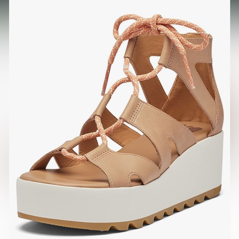 Sorel size 9.5 Cameron platform sandals